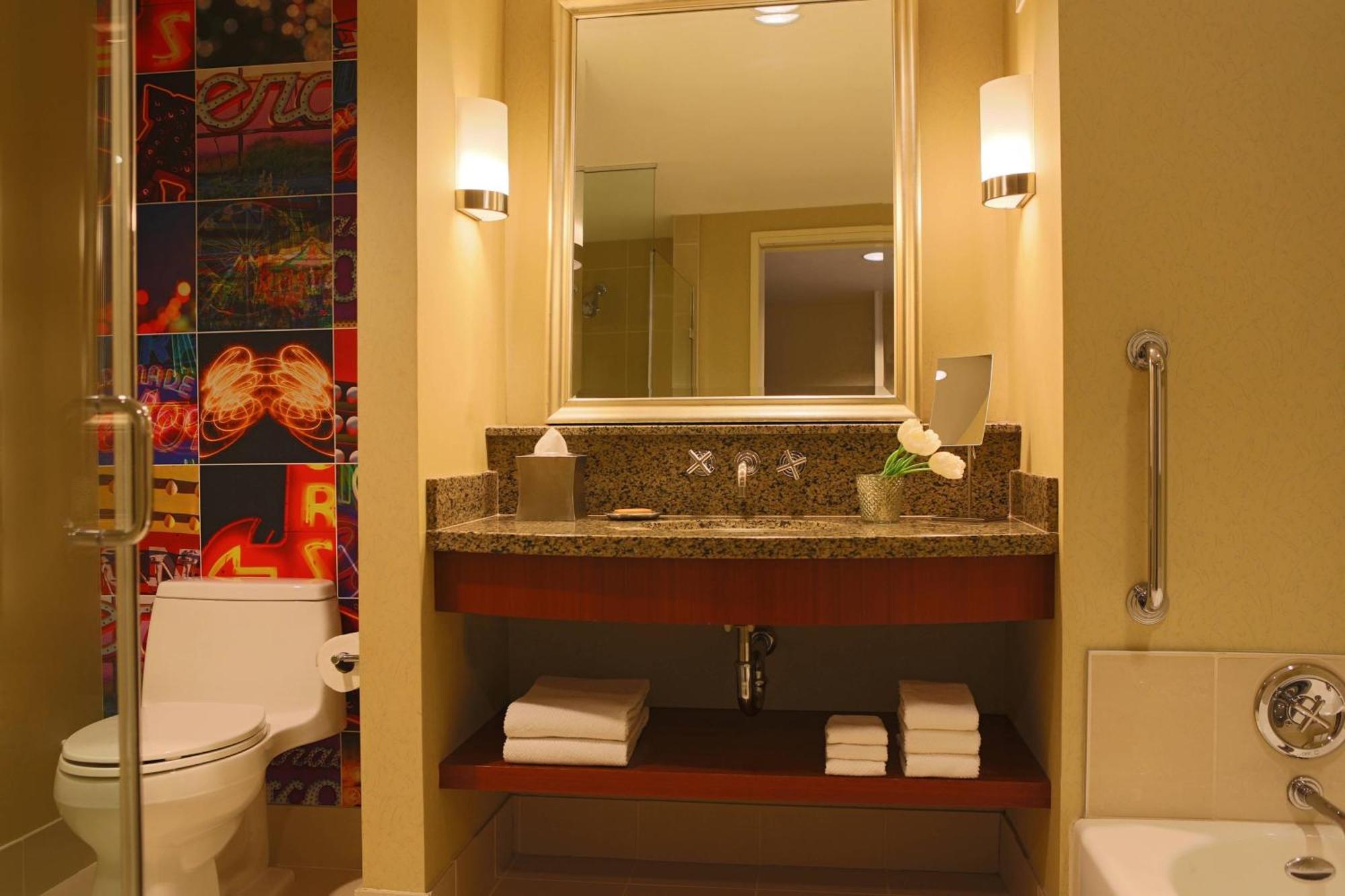 Renaissance Las Vegas Hotel Екстер'єр фото